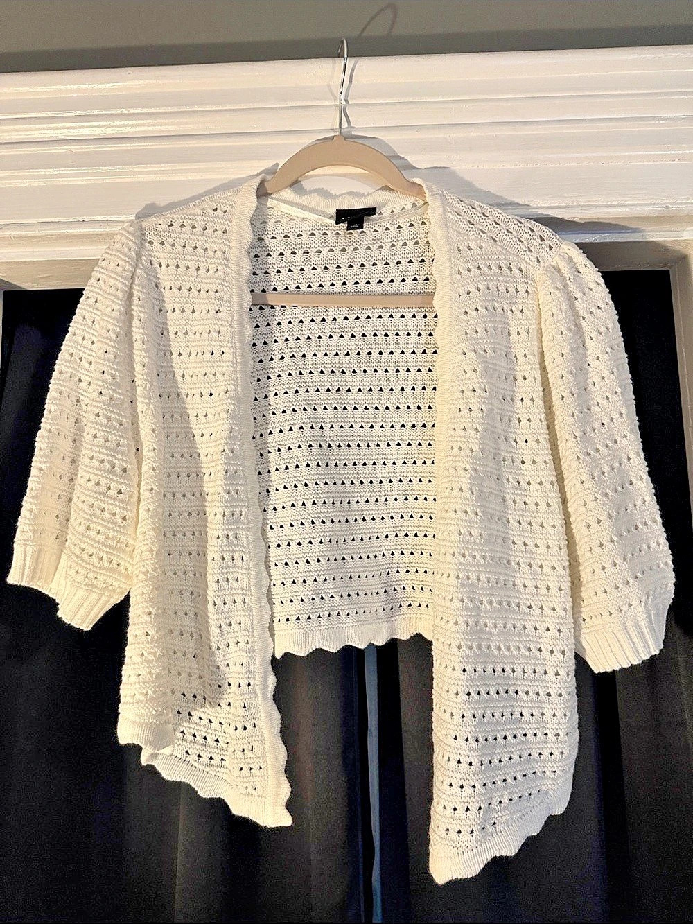 Torrid Open Front Crochet Cardigan in White Size 0 Like New